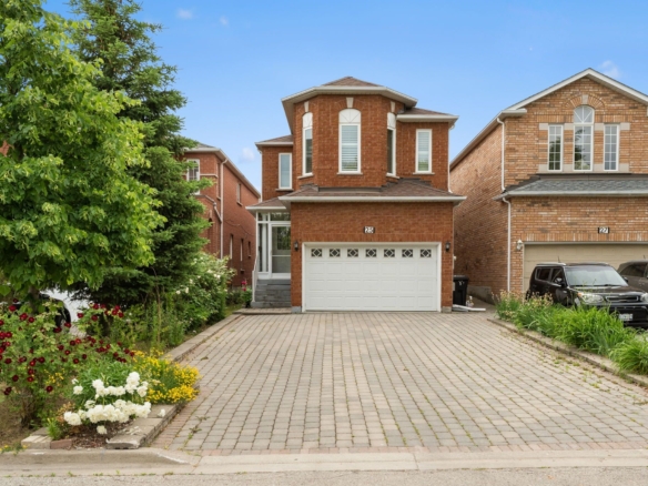 وان، کانادا | بهترین قیمت | بهترین محله در West Woodbridge | سان‌وی هاوس