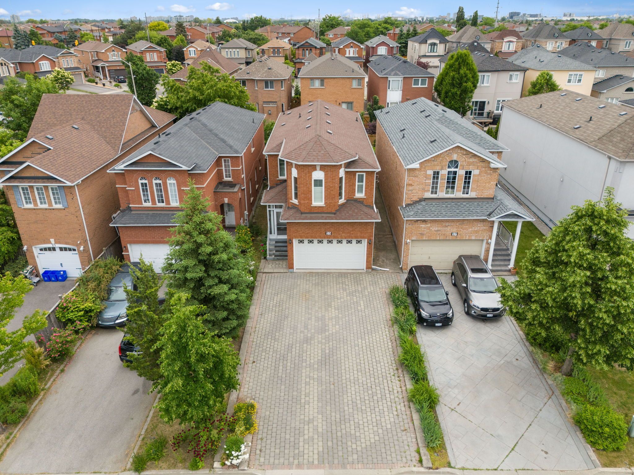 وان، کانادا | بهترین قیمت | بهترین محله در West Woodbridge | سان‌وی هاوس