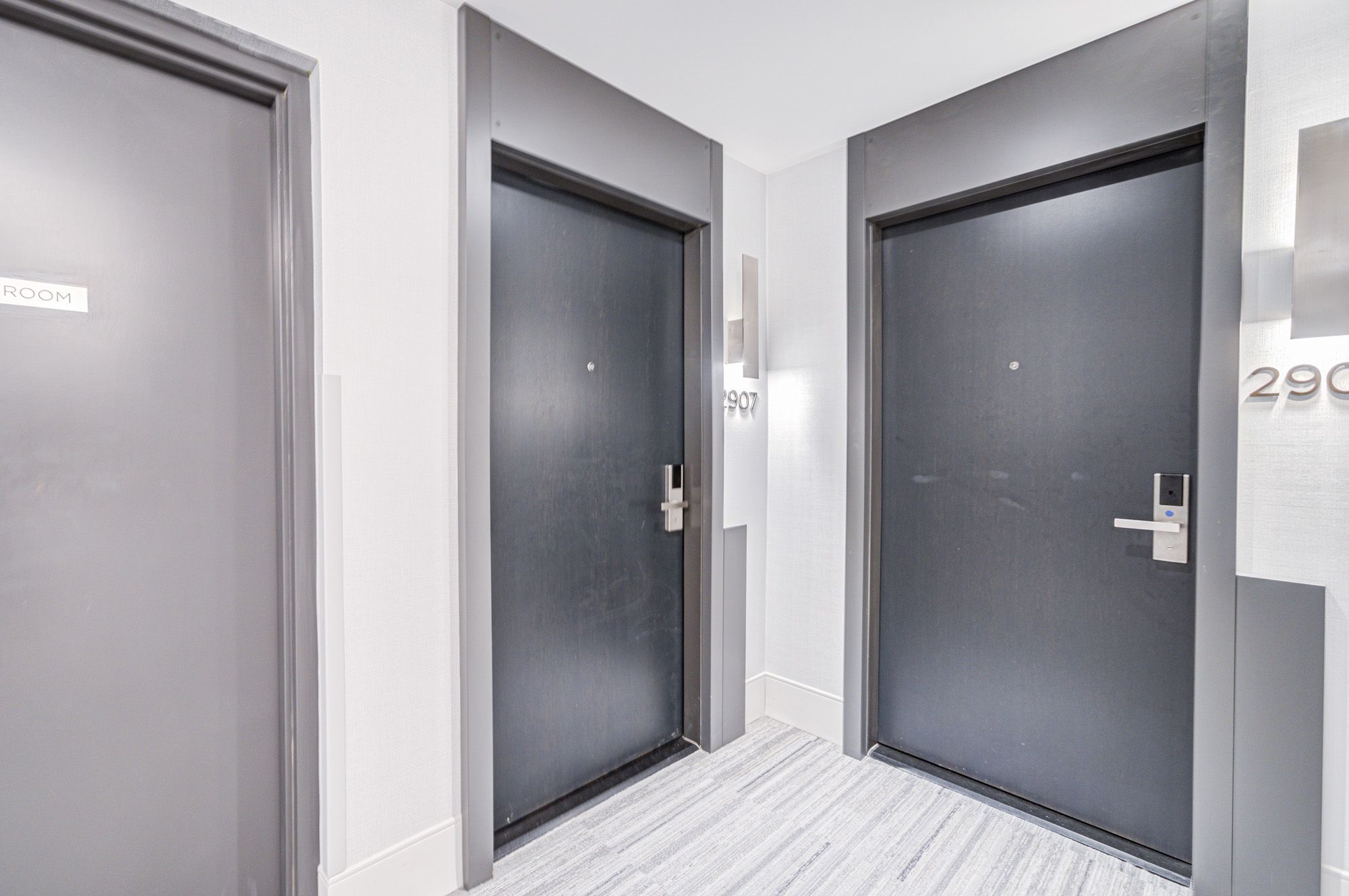 مارکهام، Uptown | یک اتاق مجزا و 2 خواب | Riverview Condos - سان‌وی هاوس